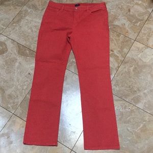 Nydj straight leg coral colored jeans size 16.